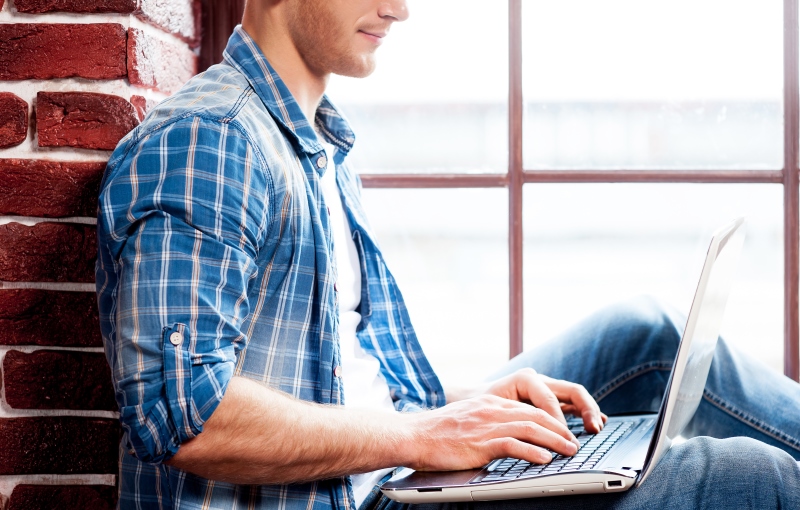 Online Education: Progress & polarity