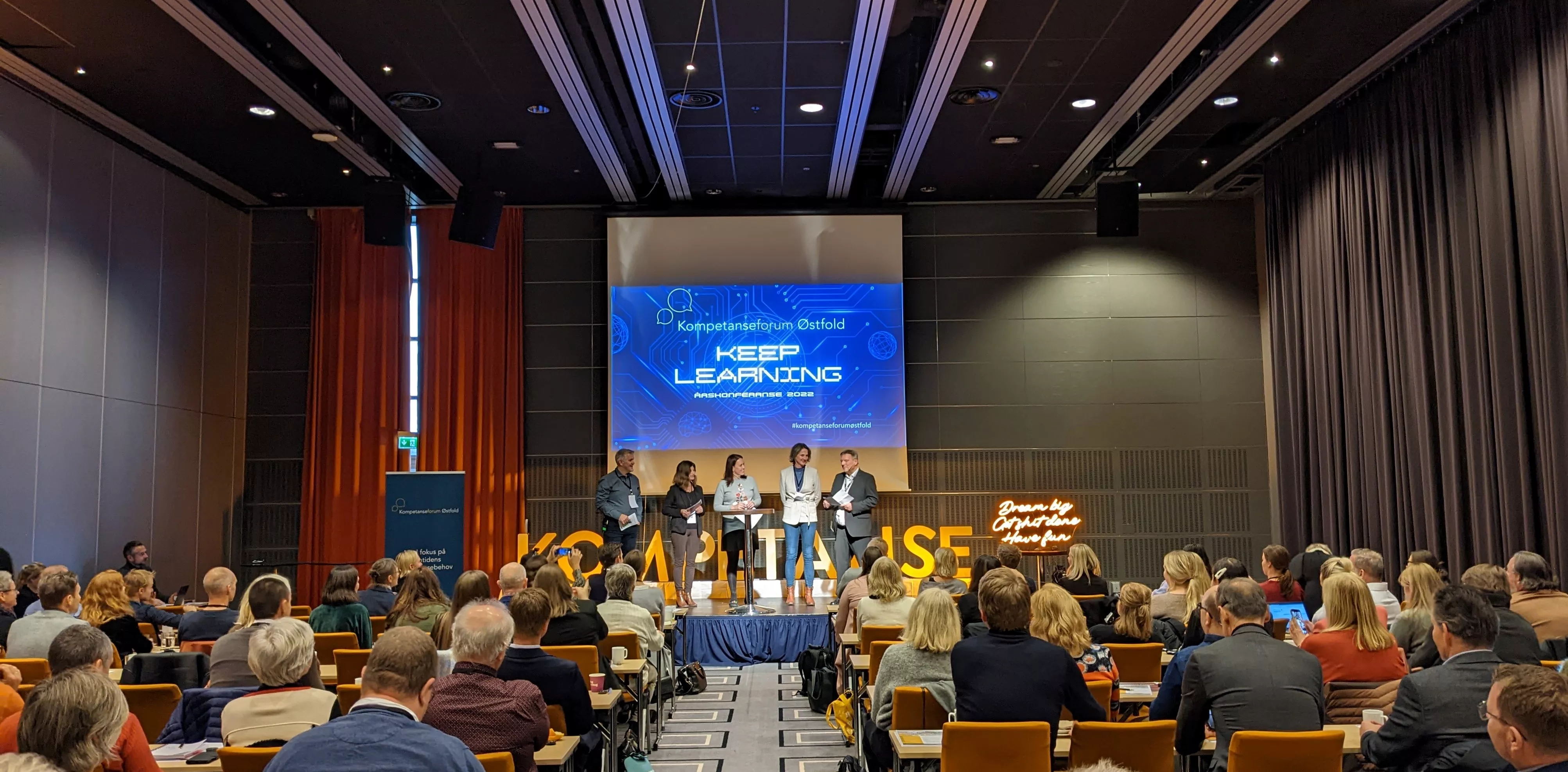 Konferanse.