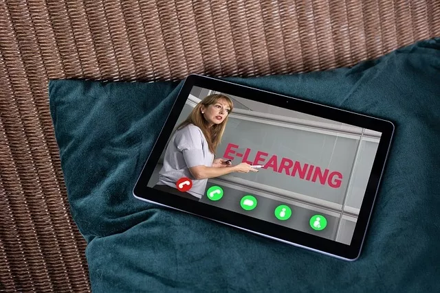 online learning.