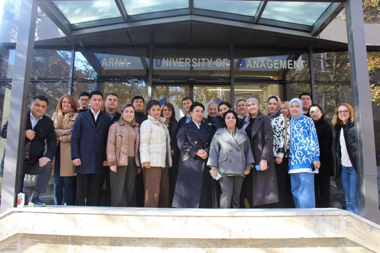 Group Picture from the training.