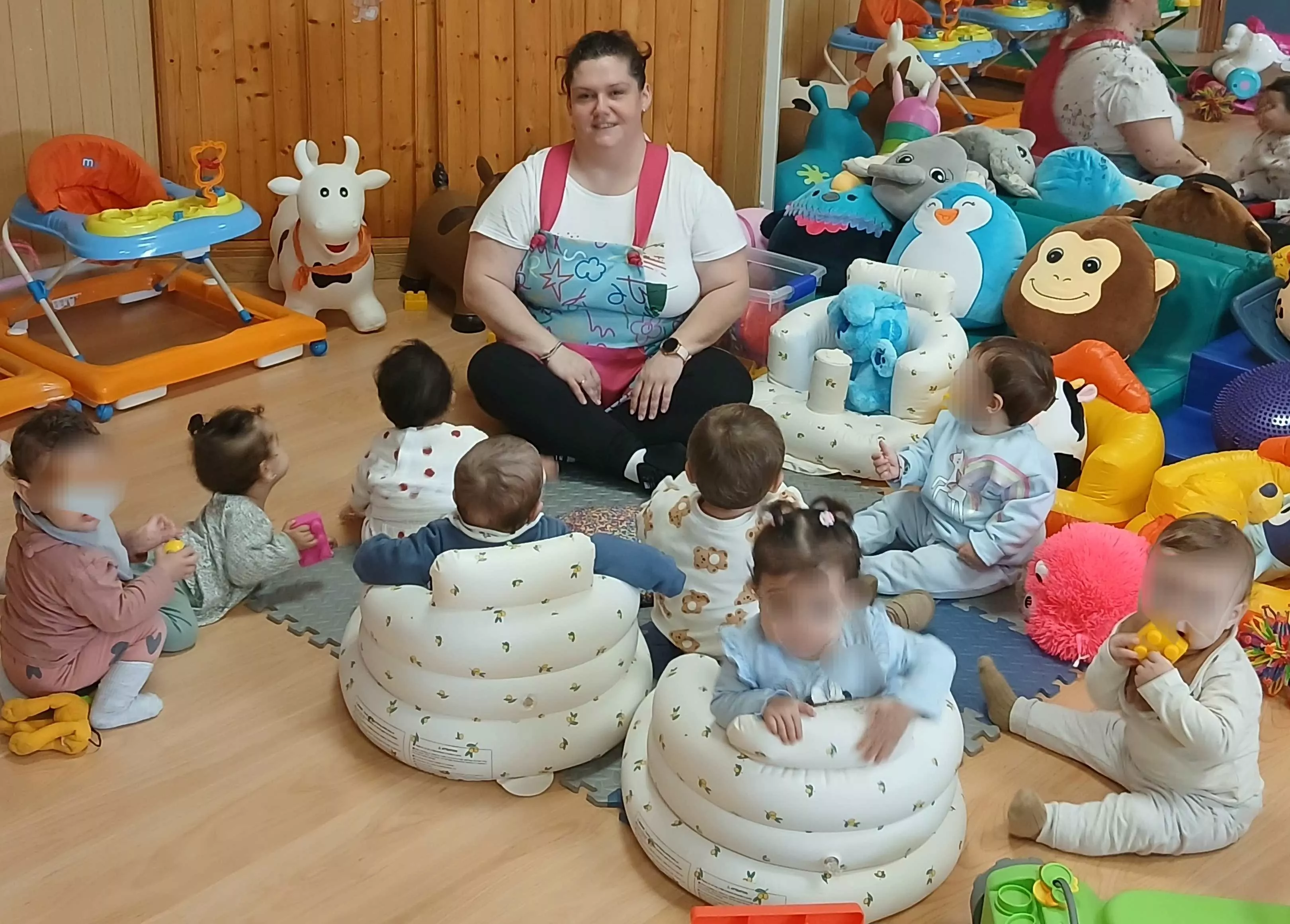 Mónica Marin1 Mónica Marin1.