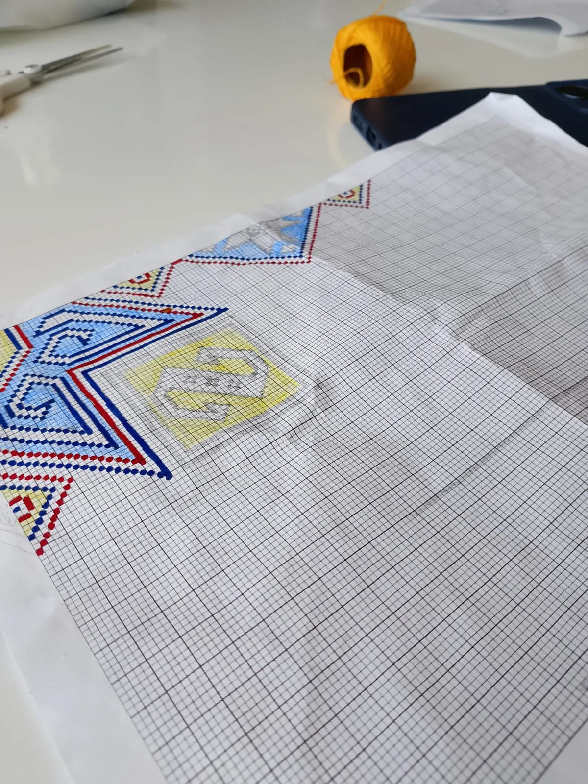 Yöresel halı deseni çizimi Yöresel halı deseni çizimi.