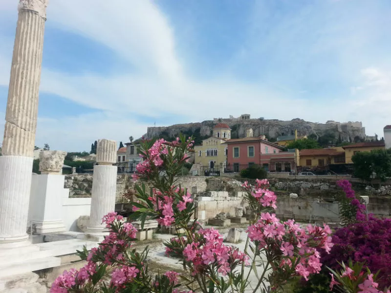 Blick auf die Akropolis (© Roswitha Siegl).