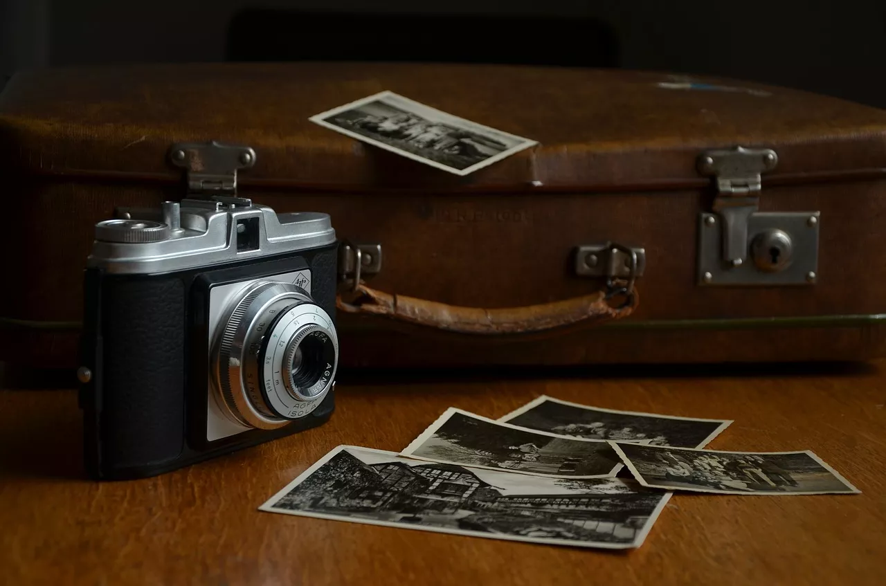 Camera-514992_1280