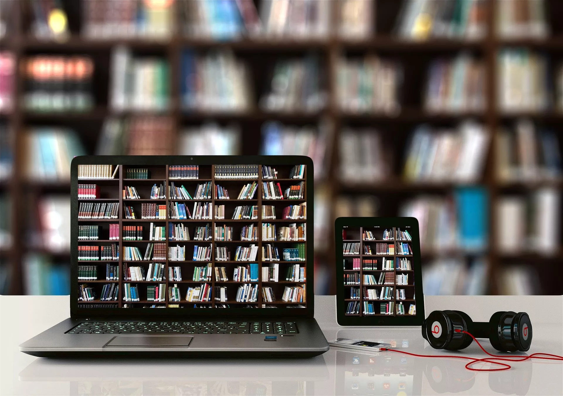 Bibliothek - analog und digital Bibliothek - analog und digital.