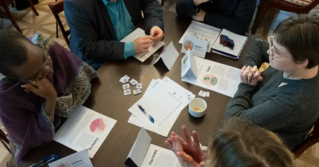 Playing Oracle Game at Villa Decius.