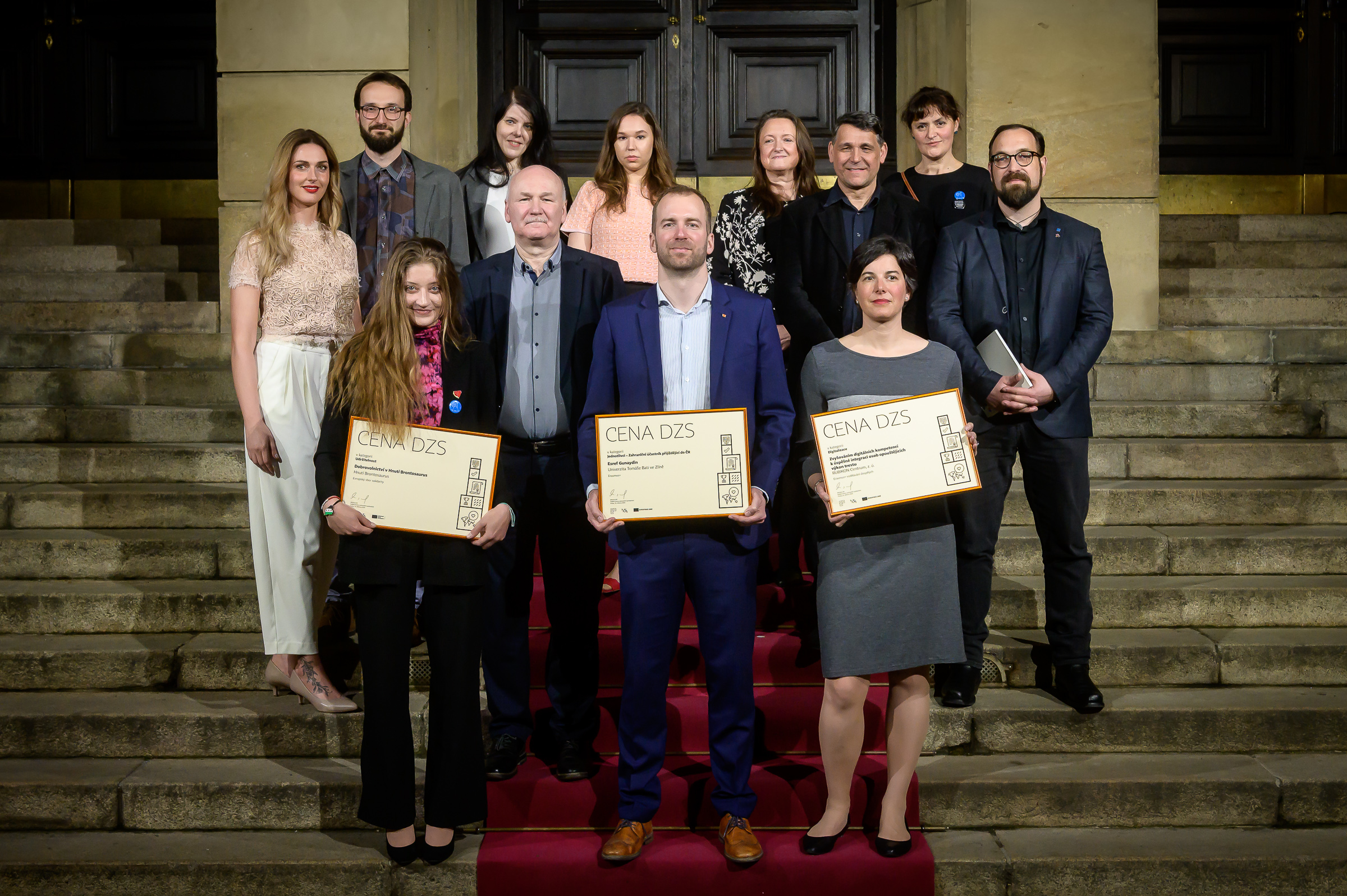 Zástupci vítězných projektů Cen DZS 2024. Foto: DZS, Petr Zewlakk Vrabec
